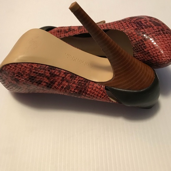 Calvin Klein heels - Picture 2 of 2